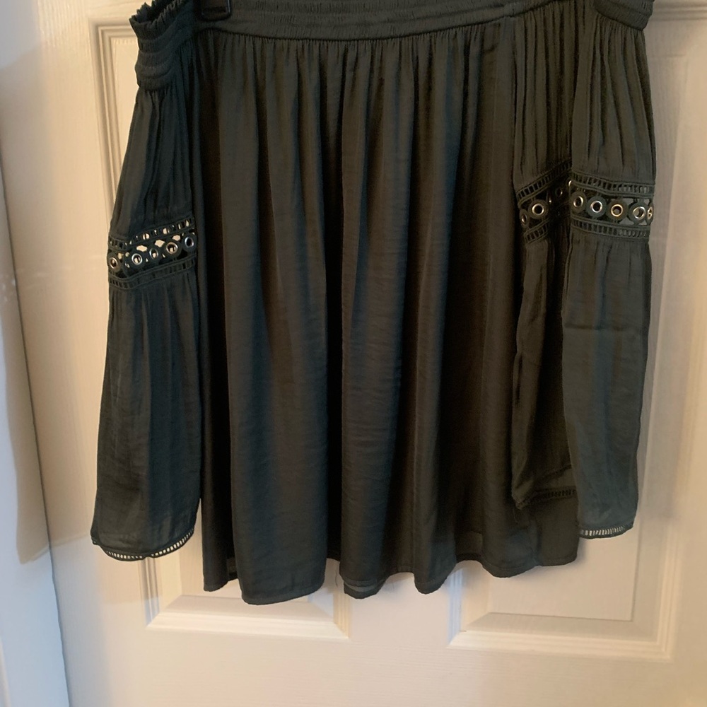 Jennifer Lopez Dark Gray A-Line Top with Eyelet Accents
